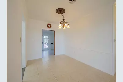 2410 Riverside Drive E, Bradenton, FL 34208 - Photo 13