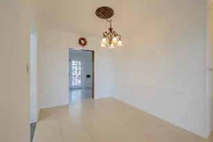 2410 Riverside Dr E, Bradenton, FL 34208 - Photo 13