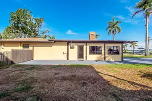 2410 Riverside Dr E, Bradenton, FL 34208 - Photo 61