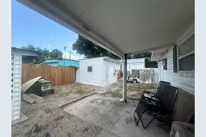 2628 45th Avenue W, Bradenton, FL 34207 - Photo 11