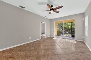 1717 Trailwater St, Ruskin, FL 33570 - Photo 9