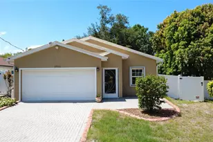 2920 Edgewood Ln, Sarasota, FL 34231 - Photo 1