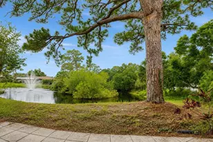 947 Sunridge Way, Sarasota, FL 34234 - Photo 3