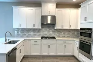 15352 Isla Palma Ln, Nokomis, FL 34275 - Photo 3