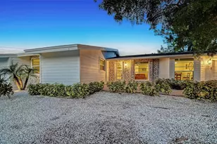 783 Birdsong Ln, Sarasota, FL 34242 - Photo 55