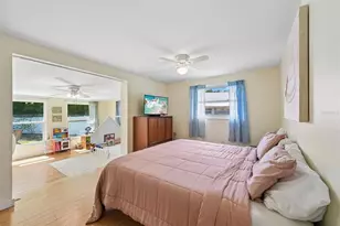 329 Bay Vista Ave, Osprey, FL 34229 - Photo 19