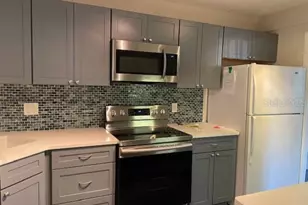 270 Santa Maria St, Venice, FL 34285 - Photo 5