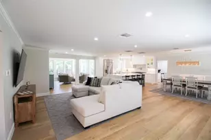 691 Russell St, Longboat Key, FL 34228 - Photo 5