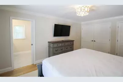 691 Russell Street, Longboat Key, FL 34228 - Photo 21