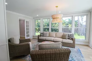 691 Russell St, Longboat Key, FL 34228 - Photo 33