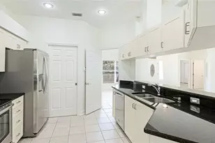 534 Oak Bay Dr, Osprey, FL 34229 - Photo 15