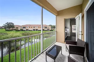 3760 Parkridge Cir, Sarasota, FL 34243 - Photo 13