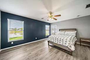 12017 Larson Ln, Parrish, FL 34219 - Photo 17