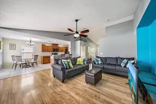 12017 Larson Ln, Parrish, FL 34219 - Photo 15