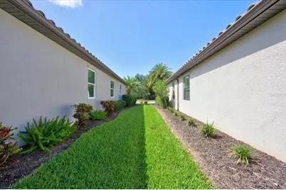 7031 Quiet Creek Drive, Bradenton, FL 34212 - Photo 29