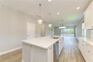 4745 Antrim Dr, Sarasota, FL 34240 - Photo 25