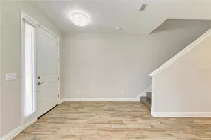 4745 Antrim Dr, Sarasota, FL 34240 - Photo 17