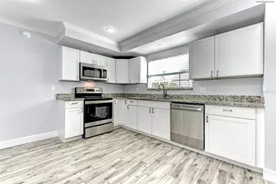 1106 Southern Pine Lane, Sarasota, FL 34243 - Photo 11
