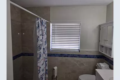 537 Melody Circle, Sarasota, FL 34237 - Photo 7
