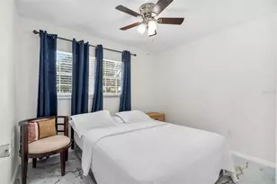 537 Melody Cir, Sarasota, FL 34237 - Photo 17