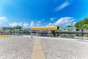9907 Royal Palm Dr, Bradenton, FL 34210 - Photo 41