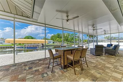 9907 Royal Palm Drive, Bradenton, FL 34210 - Photo 39
