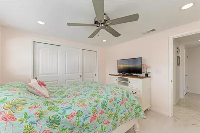 9907 Royal Palm Drive, Bradenton, FL 34210 - Photo 25