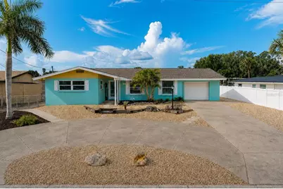 9907 Royal Palm Drive, Bradenton, FL 34210 - Photo 3