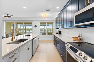380 Stella Maris Dr N, Naples, FL 34114 - Photo 13