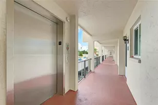 220 Santa Maria St, Venice, FL 34285 - Photo 37
