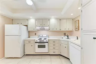 220 Santa Maria St, Venice, FL 34285 - Photo 13