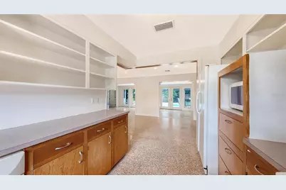4735 Remington Drive, Sarasota, FL 34234 - Photo 13