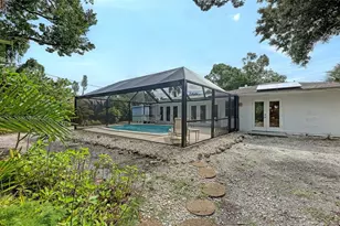 4735 Remington Dr, Sarasota, FL 34234 - Photo 31