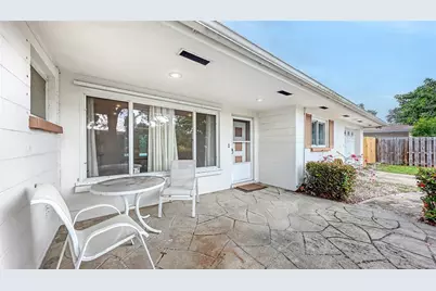 4735 Remington Drive, Sarasota, FL 34234 - Photo 5