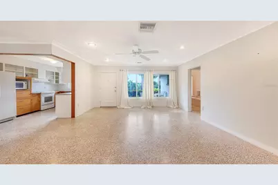 4735 Remington Drive, Sarasota, FL 34234 - Photo 9