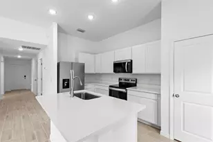 22334 Bradford Ave, Port Charlotte, FL 33952 - Photo 9