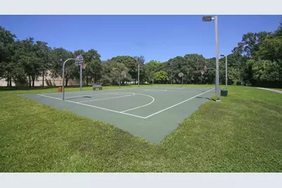 2000 Craft Lane, Sarasota, FL 34239 - Photo 29