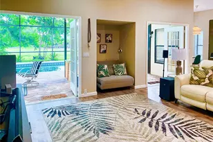 4907 82nd Pl E, Sarasota, FL 34243 - Photo 25
