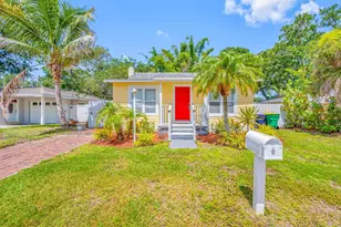 907 18th Ave W, Palmetto, FL 34221 - Photo 1