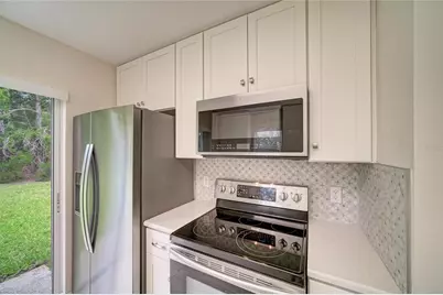 6308 Robin Cove, Bradenton, FL 34202 - Photo 5