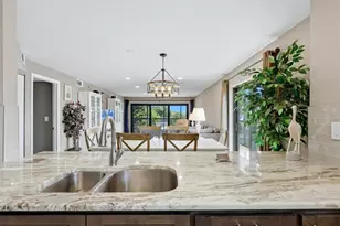1001 Benjamin Franklin Dr, Sarasota, FL 34236 - Photo 27