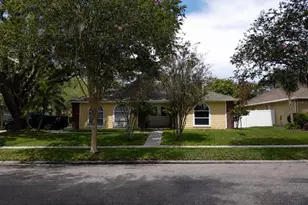 17502 Woodthrush Pl, Tampa, FL 33647 - Photo 3