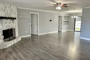 4633 Brooksdale Dr, Sarasota, FL 34232 - Photo 5