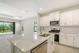 264 Altamura Cir, Nokomis, FL 34275 - Photo 17