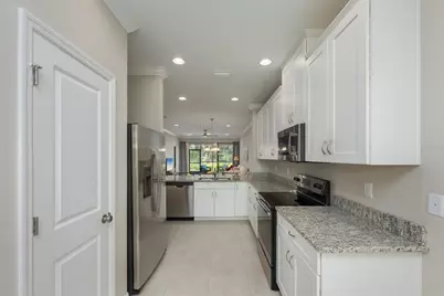 5425 Cicerone Street #101, Sarasota, FL 34238 - Photo 13