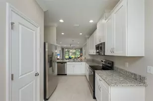 5425 Cicerone St, Sarasota, FL 34238 - Photo 11