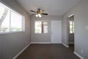 3001 Bee Ridge Rd, Sarasota, FL 34239 - Photo 3