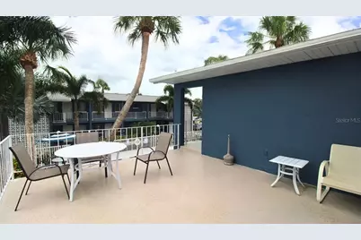 3001 Bee Ridge Road #224, Sarasota, FL 34239 - Photo 17