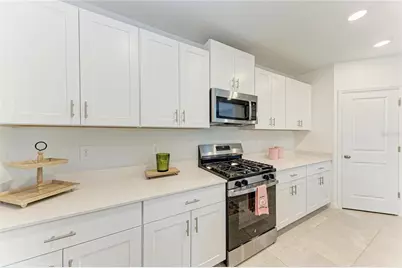 9175 Tequila Sunrise Drive, Sarasota, FL 34241 - Photo 17
