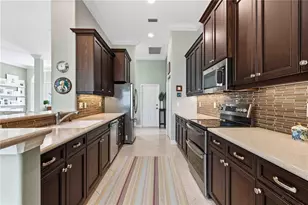 5256 E 88th St, Bradenton, FL 34211 - Photo 11